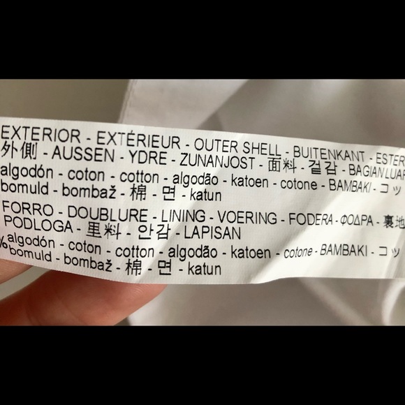 White minimalist very flattering top. - Picture 5 of 5